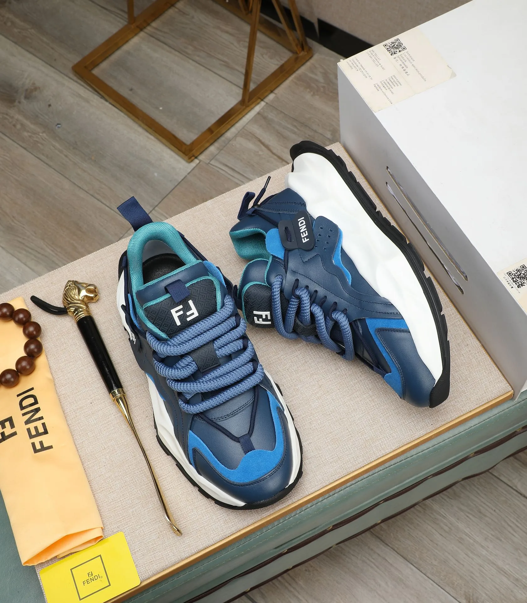 Men's clothing and shoes 💰580 🕷🕷【FENDI】FENDI fashionable casual men's shoes🇨🇳Original official website 1:1 model opening, new models are available first💯Not high-profile but avant-garde, simple, low-key and fashionable, super versatile style🌿Made of original cowhide➕Pigskin lining🎋The version is comfortable on the feet, so rigorous for any small place, first-class workmanship🍍38-44 Large quantities in stock